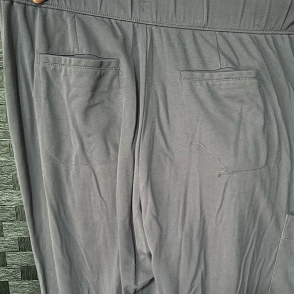 Onyx Scrub Pants - Picture 7 of 10